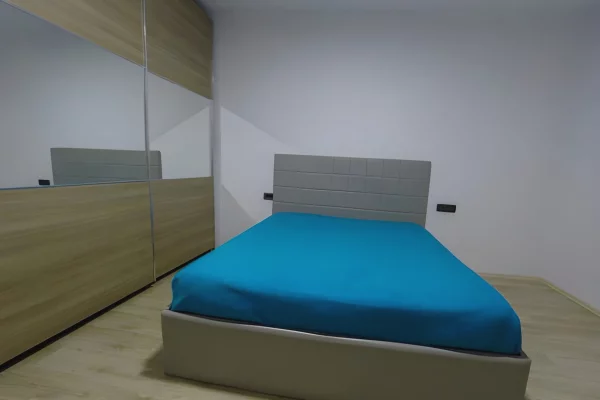 Shtepi me qera Apartament ne Tirane, 1+1, Mobilimi E mobiluar, Pagesa 500  Euro.