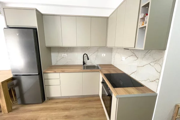Shtepi me qera Apartament ne Tirane, 1+1, Mobilimi E mobiluar, Pagesa 450  Euro.