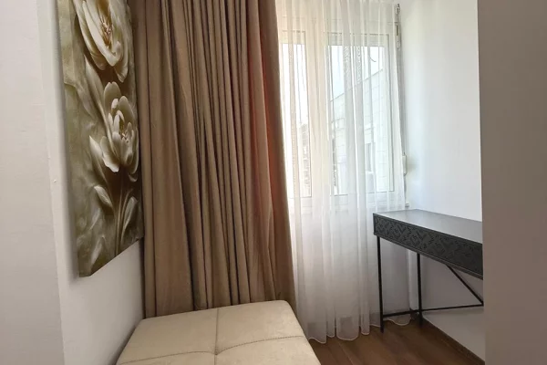 Appartamento in affitto a Tirana 2+1, Arredato