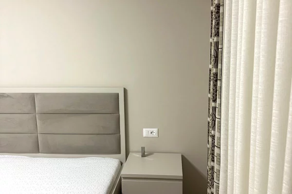 Shtepi me qera Apartament ne Tirane, 1+1, Mobilimi E mobiluar, Pagesa 400  Euro.