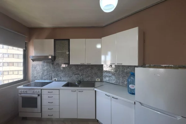 Shtepi me qera Apartament ne Tirane, 2+1, Mobilimi E mobiluar, Pagesa 500  Euro.
