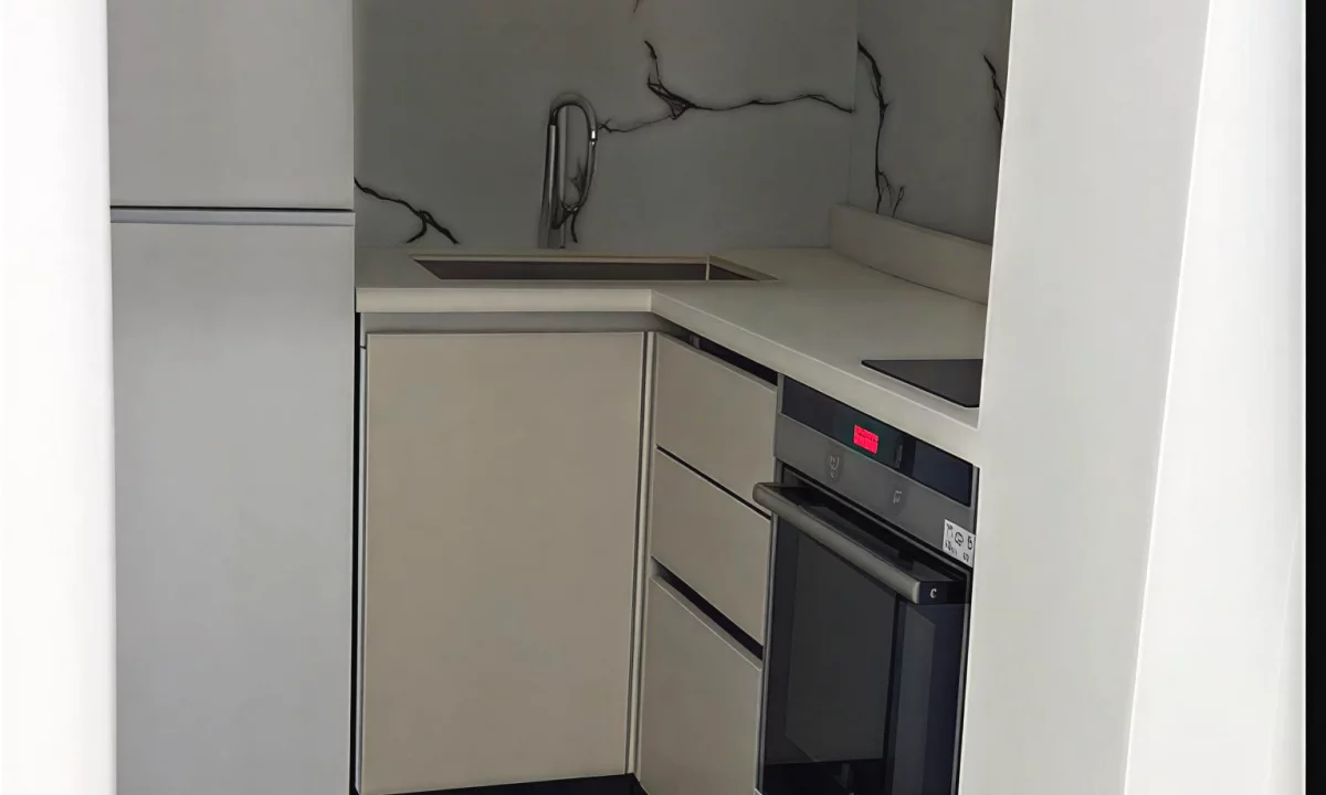 Shtepi me qera Apartament ne Tirane, Garsoniere, Mobilimi E mobiluar, Pagesa 300  Euro.