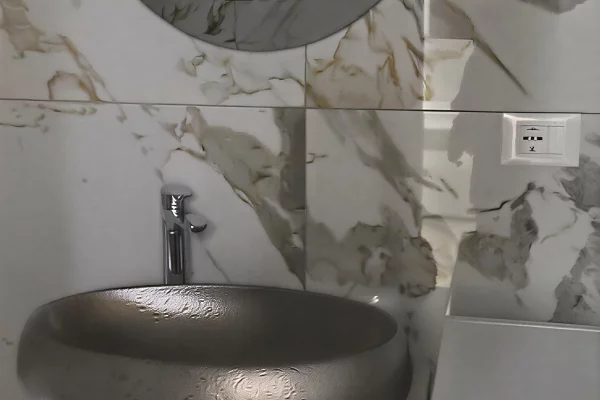 Shtepi me qera Apartament ne Tirane, Garsoniere, Mobilimi E mobiluar, Pagesa 300  Euro.