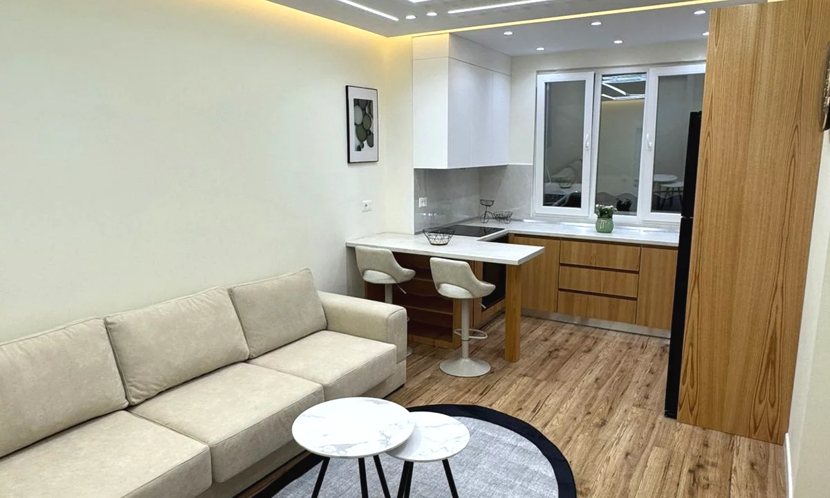 Shtepi me qera Apartament ne Tirane, 1+1, Mobilimi E mobiluar, Pagesa 600  Euro.