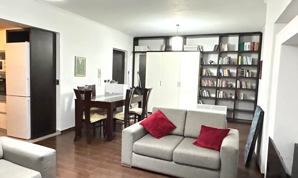 Shtepi me qera Apartament ne Tirane, 2+1, Mobilimi E mobiluar, Pagesa 850  Euro.