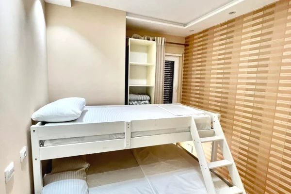 Shtepi ne shitje Apartament ne Durres, 2+1, Mobilimi E mobiluar, Pagesa 221,450  Euro.