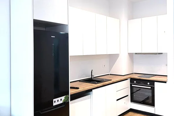 Super Apartament me qira – Ali Demi - Kati i 5 me Ashensor !!!