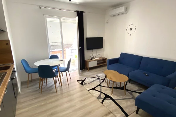 Apartament 1+1 me qira – Selitë e Vogël, pranë Xhamisë - Kati i 3!