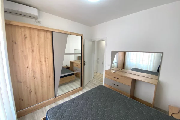 Shtepi me qera Apartament ne Tirane, 1+1, Mobilimi E mobiluar, Pagesa 370  Euro.