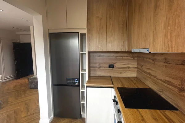 Shtepi me qera Apartament ne Tirane, 2+1, Mobilimi E mobiluar, Pagesa 250,000  Euro.