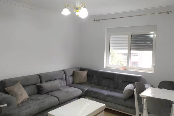 Shtepi me qera 1+1 ne Tirane - 500 Euro