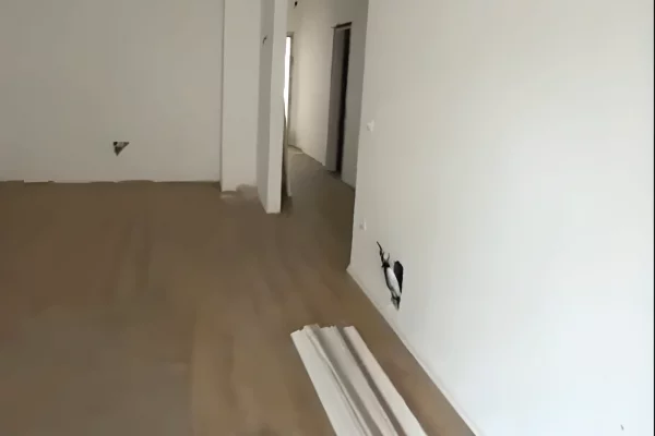 Shtepi me qera Apartament ne Tirane, 2+1, Mobilimi Bosh, pa mobiluar, Pagesa 186,830  Euro.