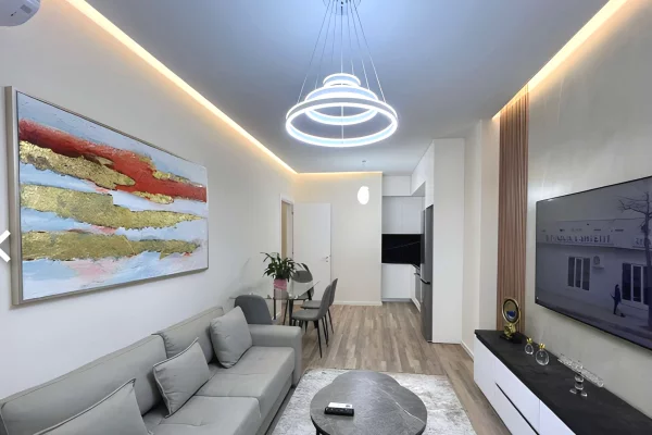 Shtepi me qera Apartament ne Tirane, 1+1, Mobilimi E mobiluar, Pagesa 900  Euro.