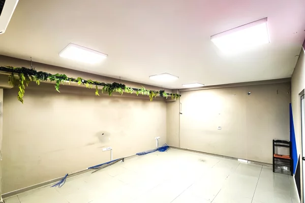 Jepet Ambjent me Qira - Rruga e Dibres, Afer Selvise -siperfaqe totale 300 m2!