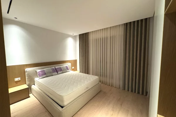 Shtepi me qera Apartament ne Tirane, 1+1, Mobilimi E mobiluar, Pagesa 1,000  Euro.