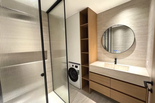 Shtepi me qera Apartament ne Tirane, 1+1, Mobilimi E mobiluar, Pagesa 1,000  Euro.