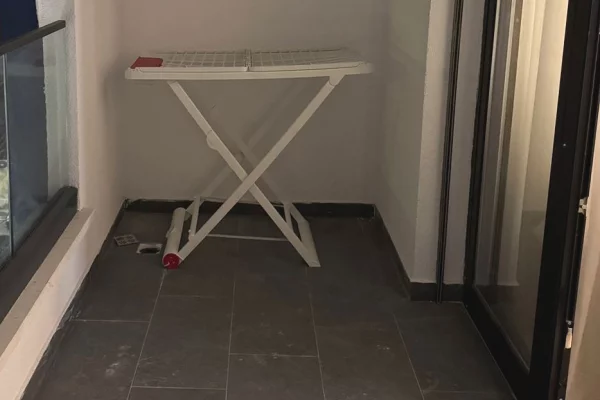 Shtepi me qera Apartament ne Tirane, 1+1, Mobilimi E mobiluar, Pagesa 1,000  Euro.