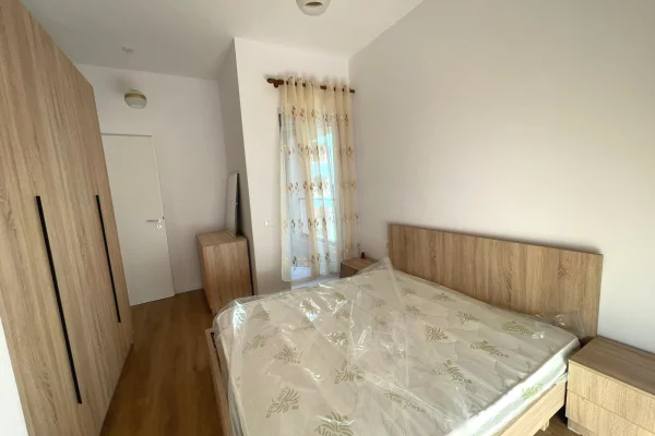 Shtepi me qera Apartament ne Tirane, 2+1, Mobilimi E mobiluar, Pagesa 500  Euro.