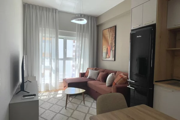 Shtepi me qera 1+1 ne Tirane - 470 Euro