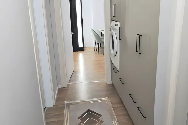 Shtepi me qera Apartament ne Tirane, 1+1, Mobilimi E mobiluar, Pagesa 650  Euro.