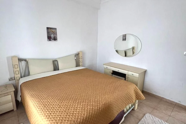 Shtepi me qera Apartament ne Tirane, 1+1, Mobilimi E mobiluar, Pagesa 400  Euro.