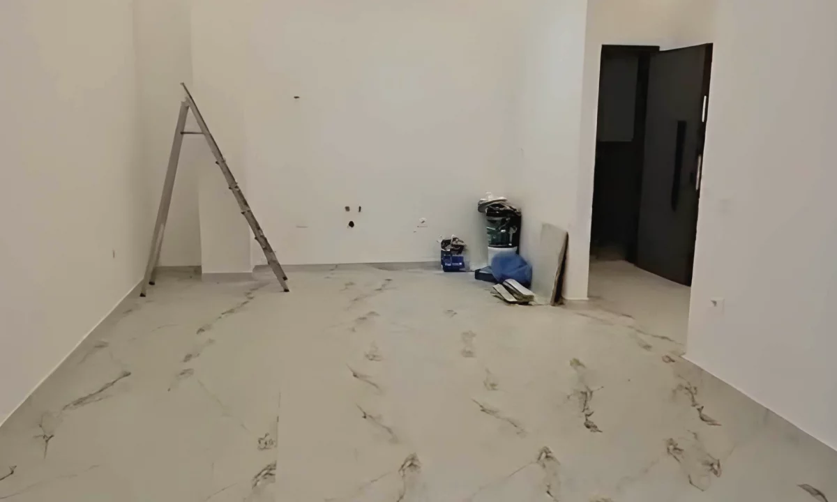 Ambient biznesi me qira – Astir - Kati: 1 banim  !