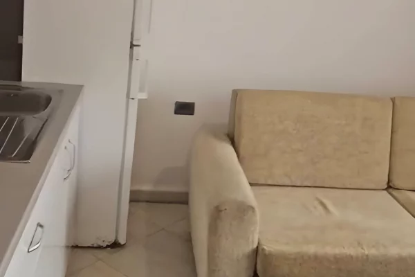 Shtepi me qera 1+1 ne Tirane - 350 Euro