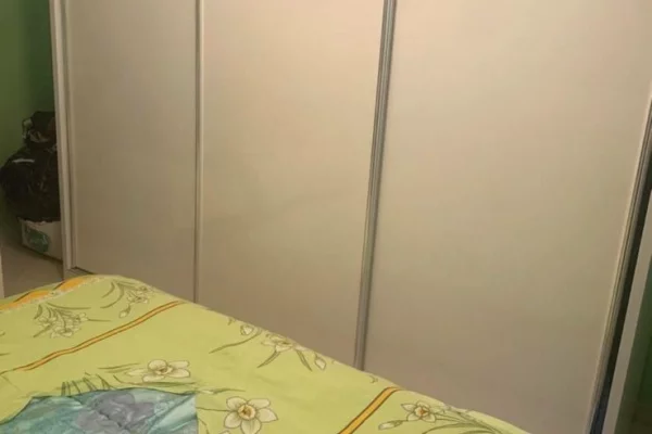 Shtepi me qera Apartament ne Tirane, 1+1, Mobilimi E mobiluar, Pagesa 450  Euro.