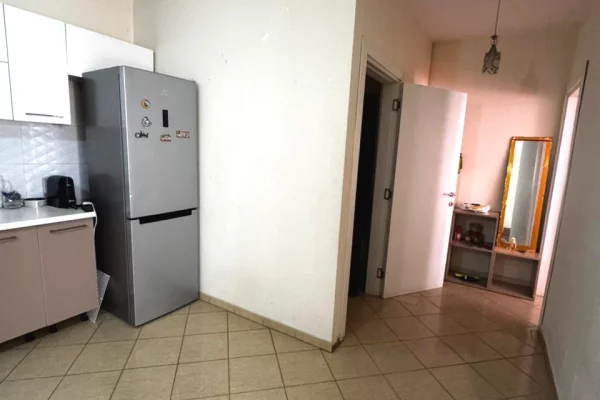 Shtepi me qera Apartament ne Tirane, 1+1, Mobilimi E mobiluar, Pagesa 400  Euro.