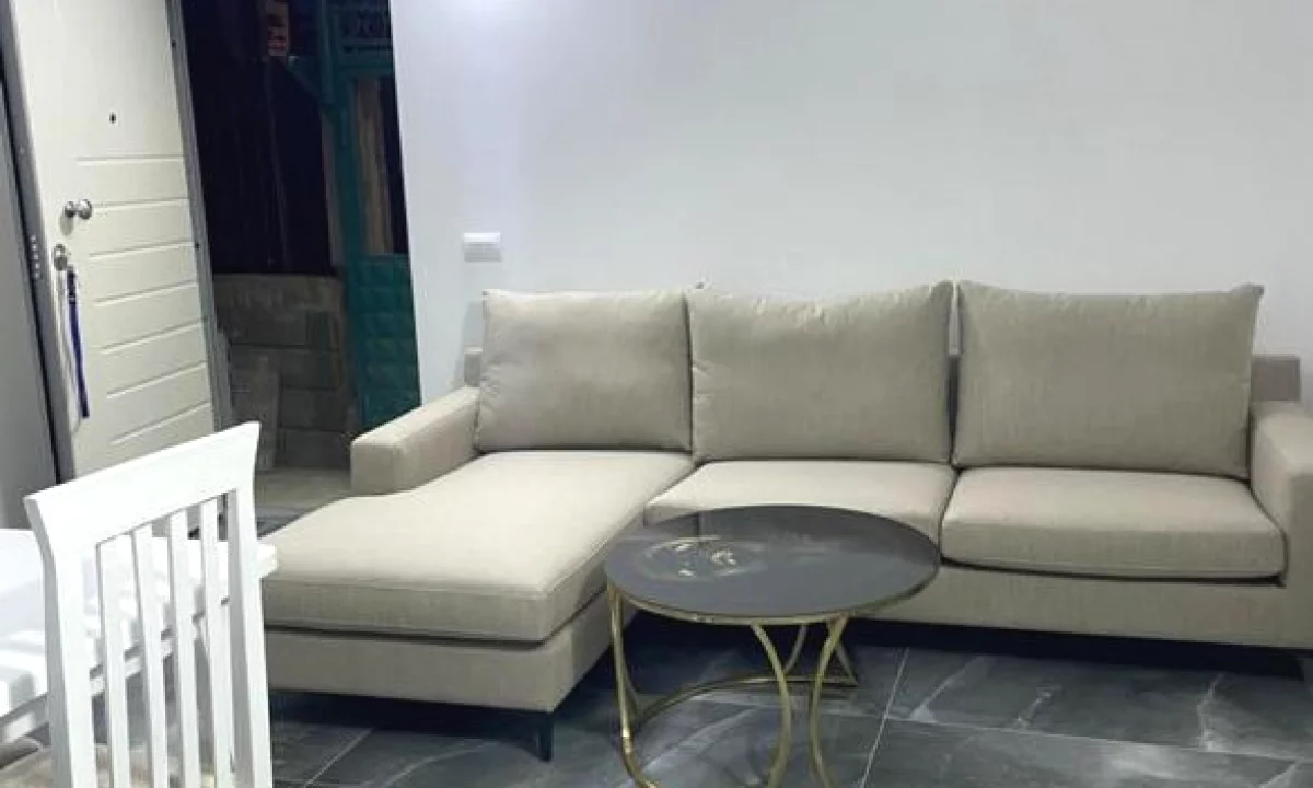 Shtepi me qera Apartament ne Tirane, 1+1, Mobilimi E mobiluar, Pagesa 380  Euro.