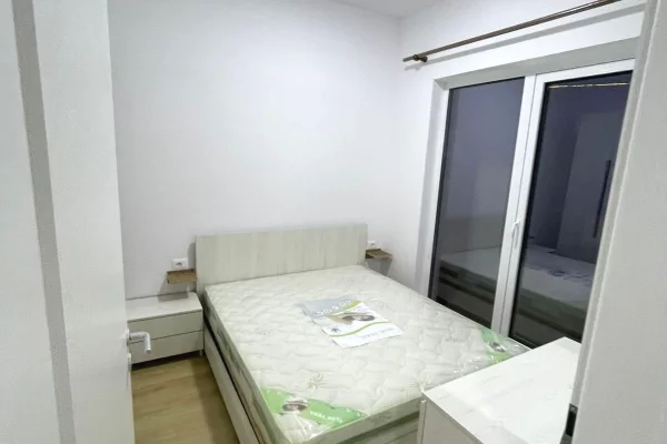 Shtepi me qera Apartament ne Tirane, 1+1, Mobilimi E mobiluar, Pagesa 380  Euro.