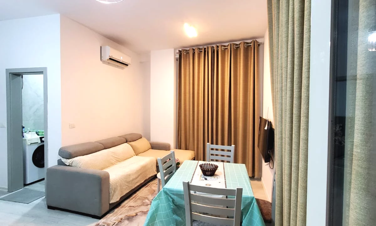 Shtepi me qera Apartament ne Tirane, 1+1, Mobilimi E mobiluar, Pagesa 700  Euro.