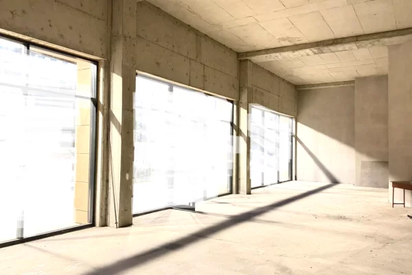 Ambient biznesi me qera 1+1 ne Tirane - 2,500 Euro