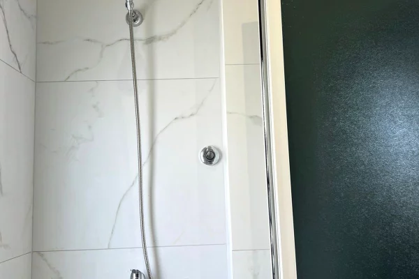 Shtepi me qera Apartament ne Tirane, 1+1, Mobilimi E mobiluar, Pagesa 370  Euro.
