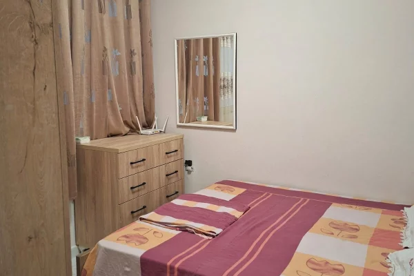 Appartamento in affitto a Tirana 1+1, Arredato
