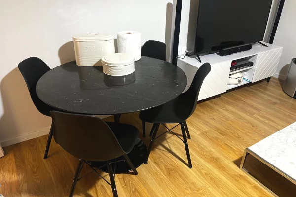 Shtepi me qera Apartament ne Tirane, 1+1, Mobilimi E mobiluar, Pagesa 550  Euro.