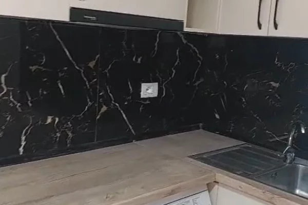 Shtepi me qera Apartament ne Tirane, Garsoniere, Mobilimi E mobiluar, Pagesa 300  Euro.