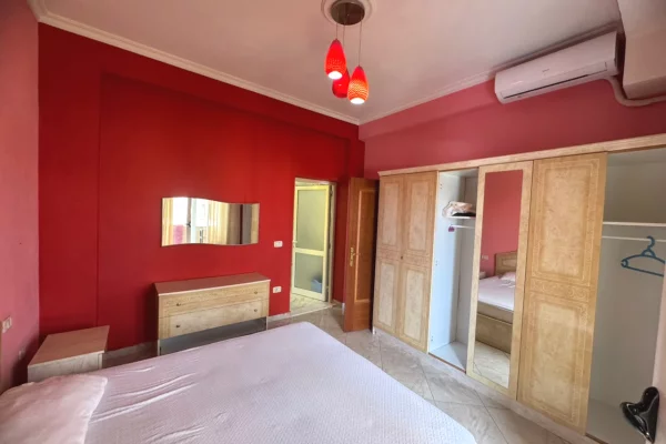 Shtepi me qera Apartament ne Tirane, 1+1, Mobilimi E mobiluar, Pagesa 400  Euro.