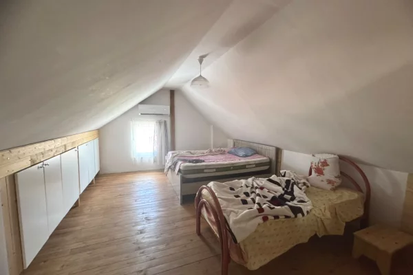 Shtepi me qera Apartament ne Tirane, 1+1, Mobilimi E mobiluar, Pagesa 350  Euro.