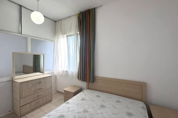 Shtepi me qera Apartament ne Tirane, 1+1, Mobilimi E mobiluar, Pagesa 350  Euro.