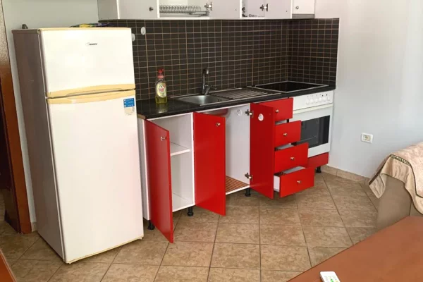 Shtepi me qera Apartament ne Tirane, 1+1, Mobilimi E mobiluar, Pagesa 350  Euro.
