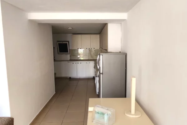 Shtepi me qera Apartament ne Tirane, 2+1, Mobilimi E mobiluar, Pagesa 450  Euro.