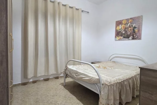 Shtepi me qera Apartament ne Tirane, 1+1, Mobilimi E mobiluar, Pagesa 330  Euro.