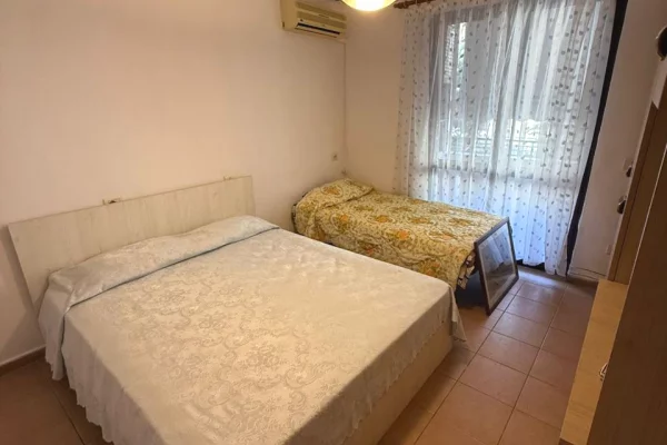 Shtepi me qera Apartament ne Tirane, 2+1, Mobilimi E mobiluar, Pagesa 480  Euro.
