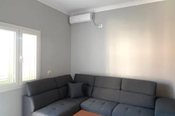 Shtepi me qera 1+1 ne Tirane - 350 Euro