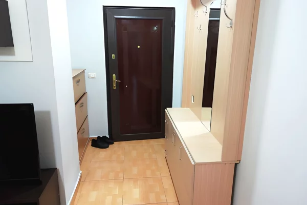 Shtepi me qera Apartament ne Tirane, 1+1, Mobilimi E mobiluar, Pagesa 350  Euro.