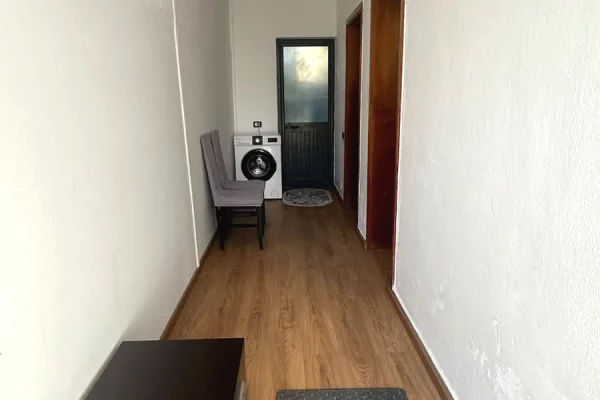 Shtepi me qera Apartament ne Tirane, 1+1, Mobilimi E mobiluar, Pagesa 370  Euro.