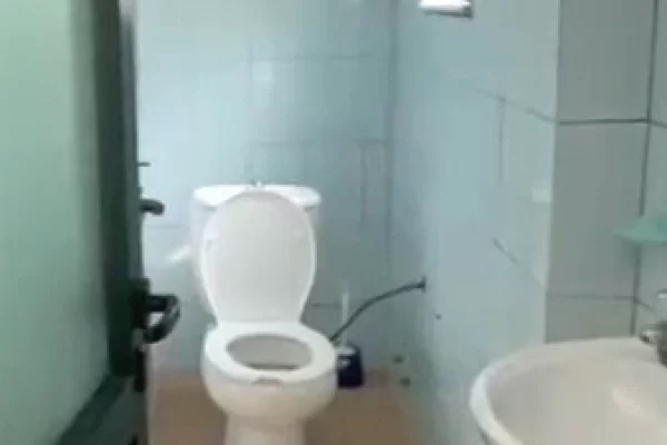Shtepi me qera Apartament ne Tirane, Garsoniere, Mobilimi E mobiluar, Pagesa 320  Euro.