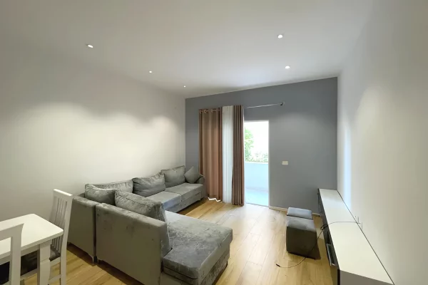 Shtepi me qera Apartament ne Tirane, 1+1, Mobilimi E mobiluar, Pagesa 350  Euro.