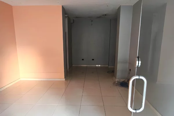 Ambient biznesi me qera 1+1 ne Tirane - 800 Euro